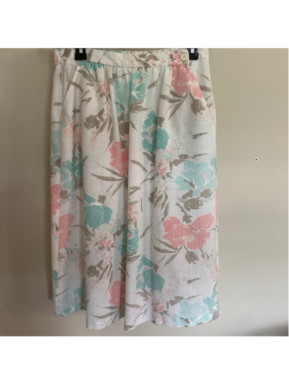 Women's Vintage Cape Cod Match Mates Skirt Size 10 White Floral Coastal